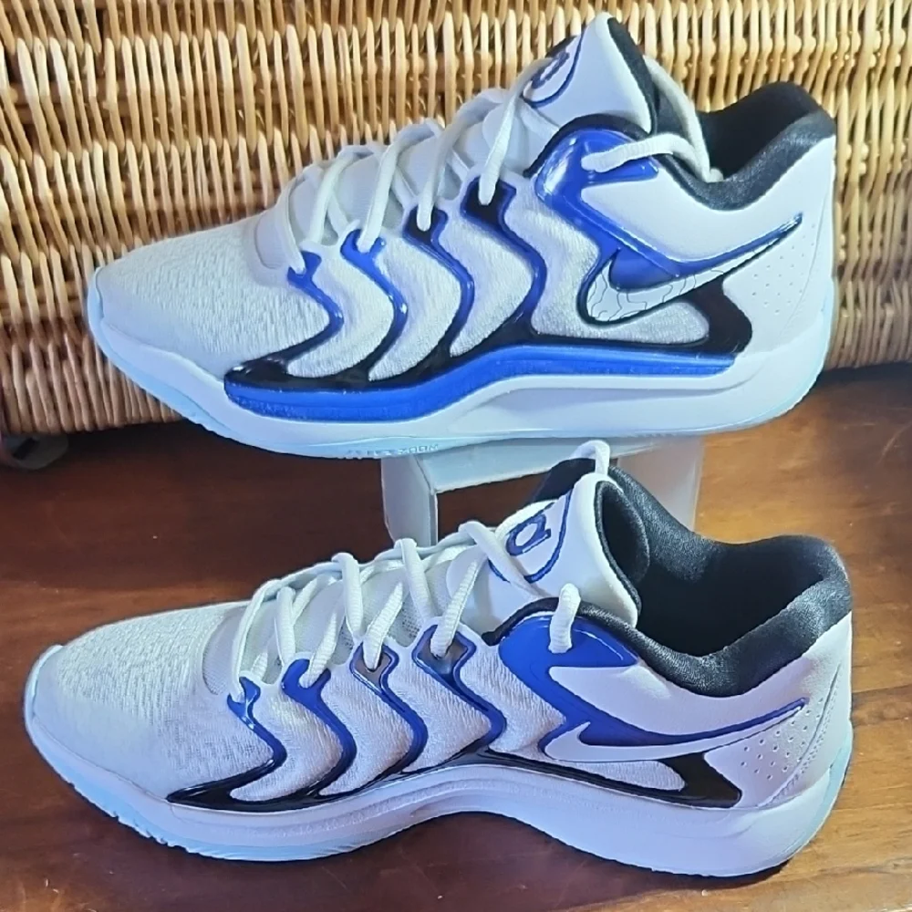 Nike KD17 Basketball Athletic Sneakers